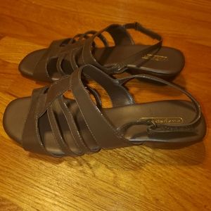 Easy spirit sandals brand new, never worn